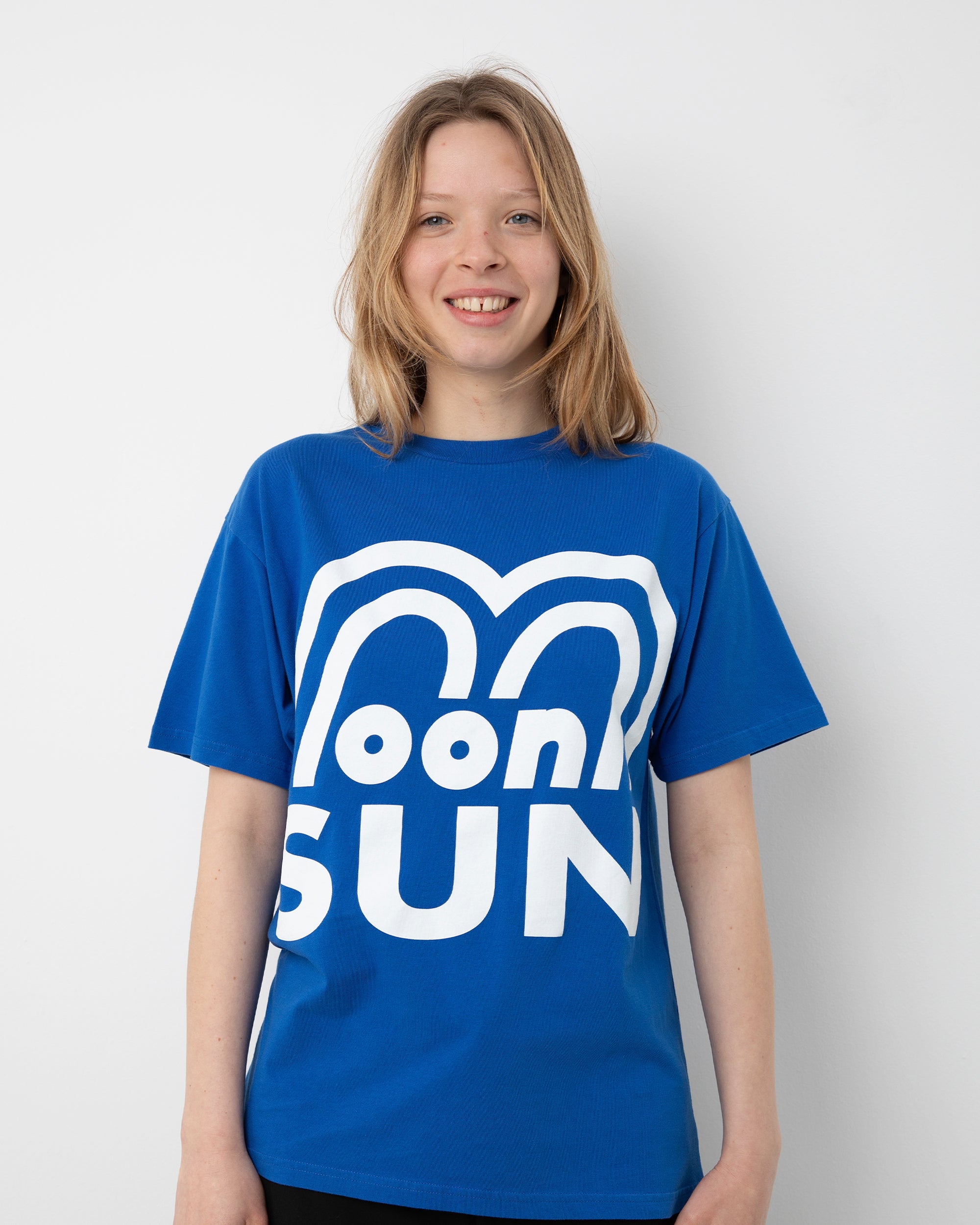 Public Possession - Sun&Moon T-Shirt – Oven Universe